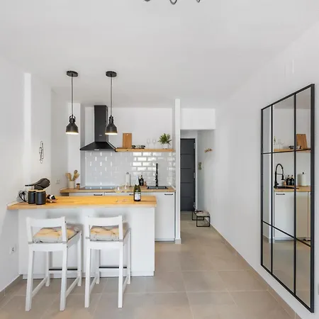 Apartamento 1bdr 150m From Sea With Workspace