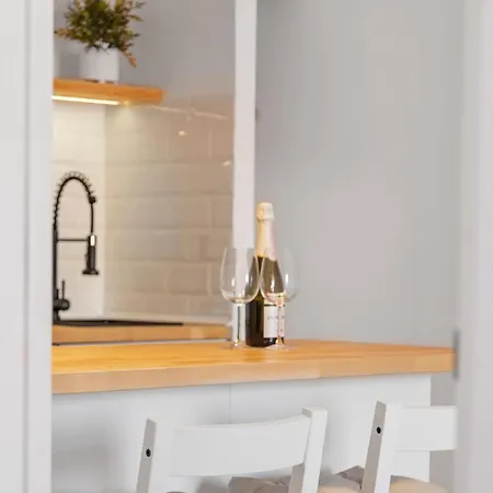 1bdr 150m From Sea With Workspace * Torrevieja