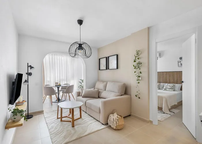 1bdr 150m From Sea With Workspace 公寓 *