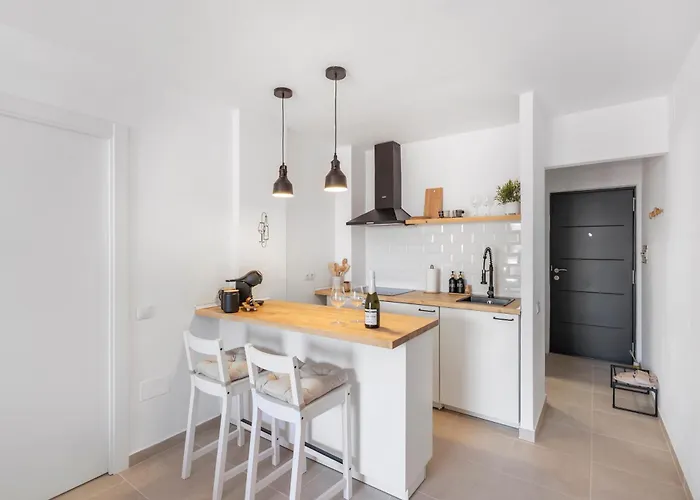 1bdr 150m From Sea With Workspace 公寓 托雷维耶哈