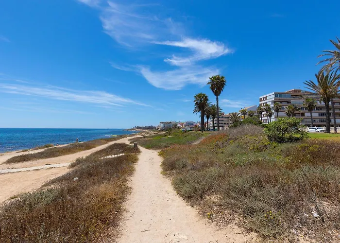 1bdr 150m From Sea With Workspace 公寓 *